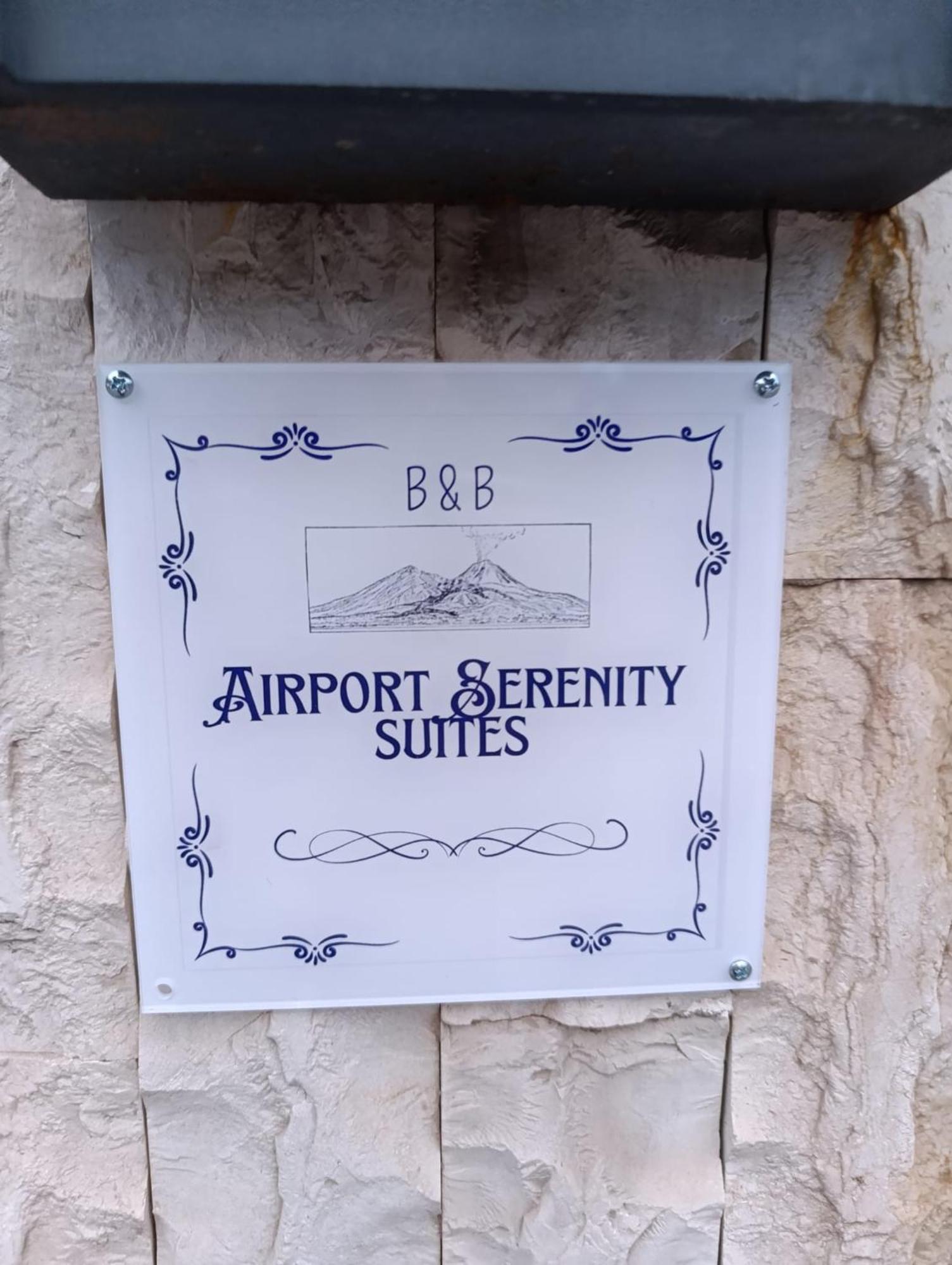 B&B Airport Serenity Suites Неаполь Экстерьер фото